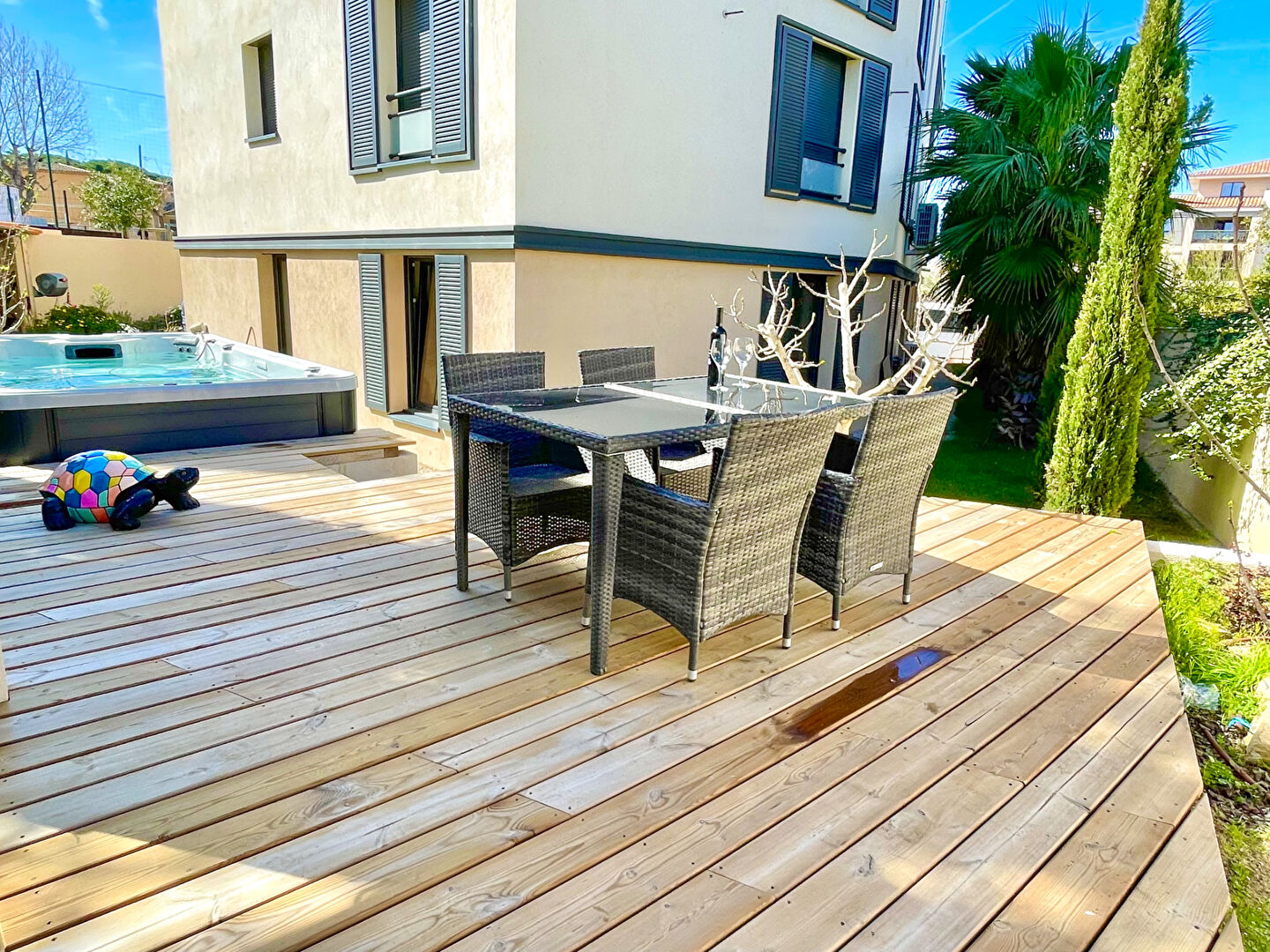 Vente Appartement 94m² 4 Pièces à Saint-Tropez (83990) - Reina Immobilier