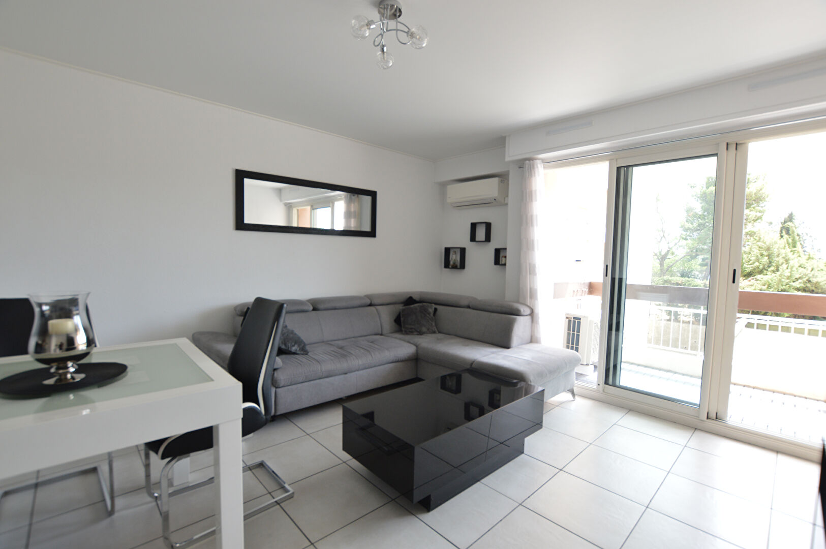 Appartement - MARSEILLE