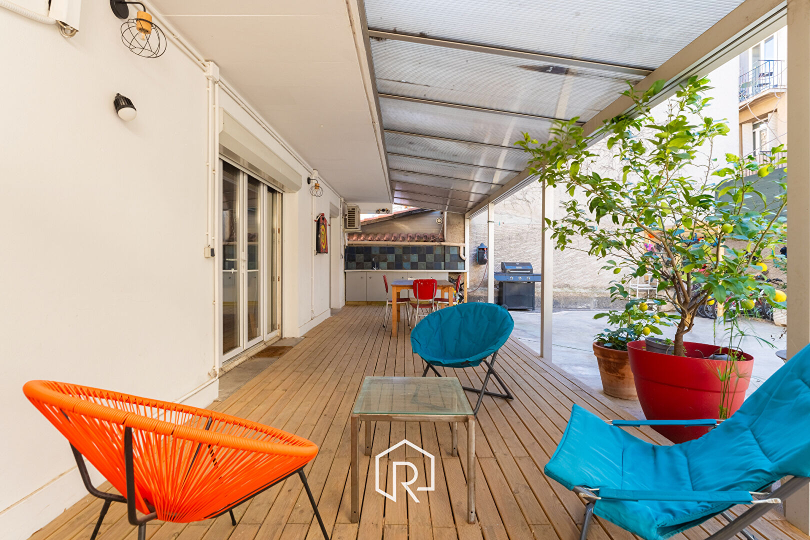 Appartement - MARSEILLE 4 EME