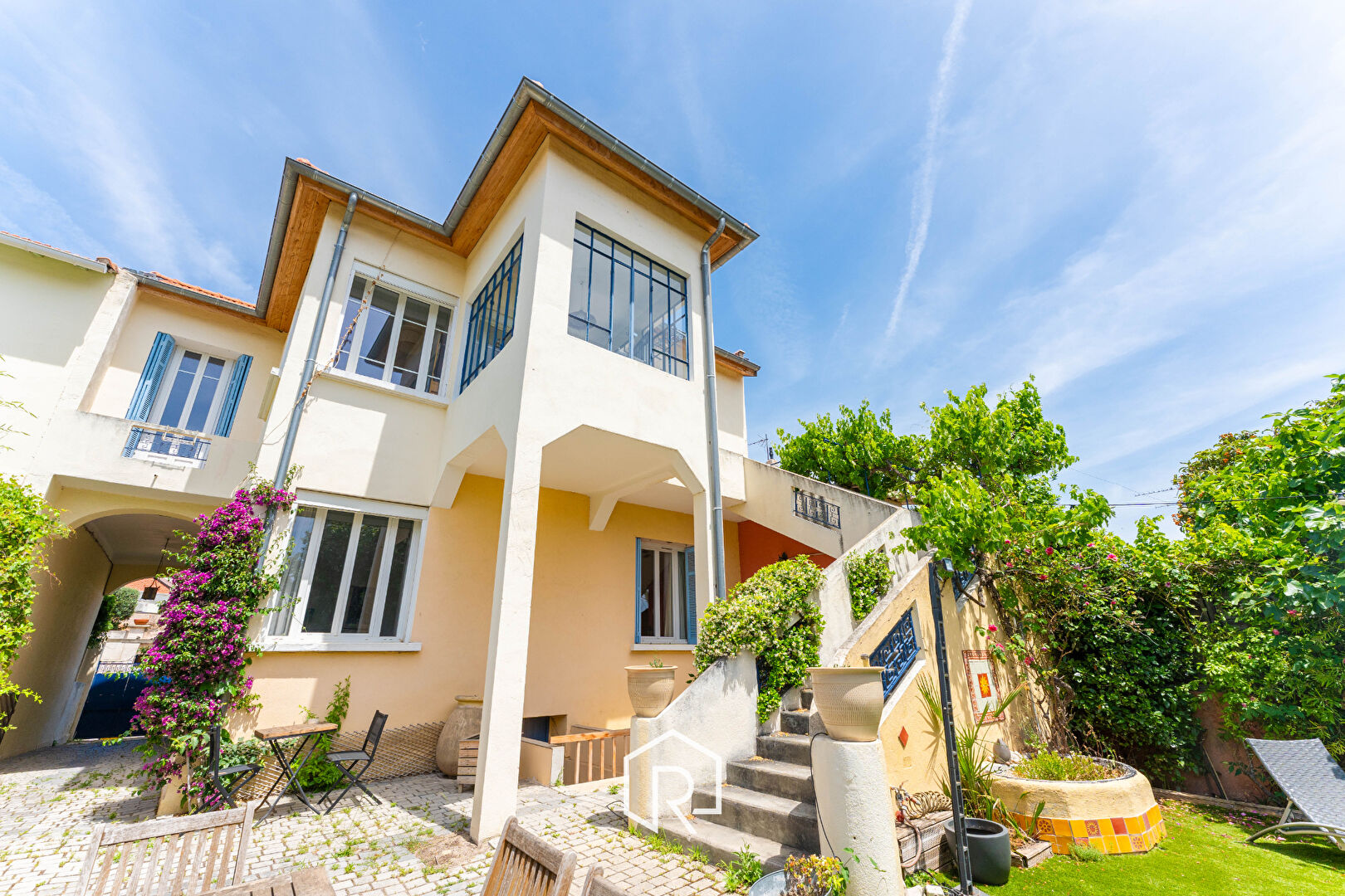 Maison-Villa - MARSEILLE 12 EME