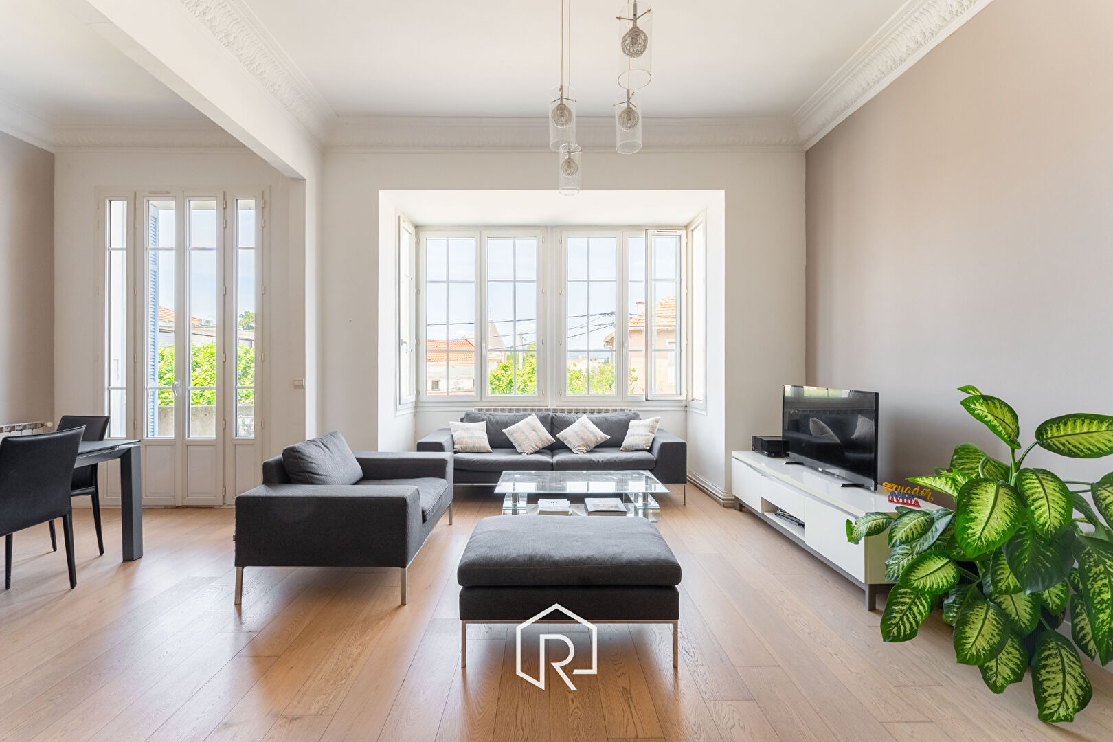 Maison-Villa - MARSEILLE 12 EME