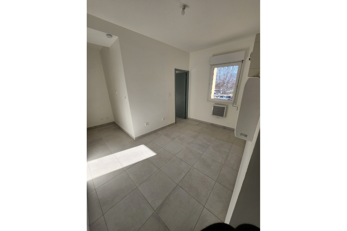 Location Appartement MARSEILLE 11 EME