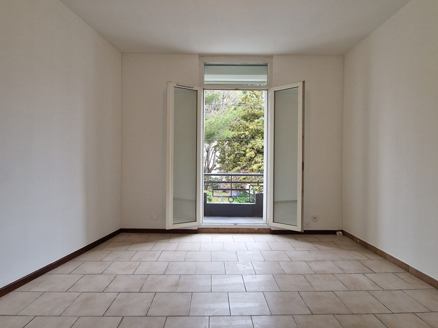 Location Appartement MARSEILLE 12 EME