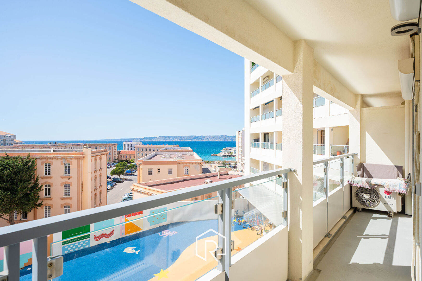 Appartement - MARSEILLE 7 EME