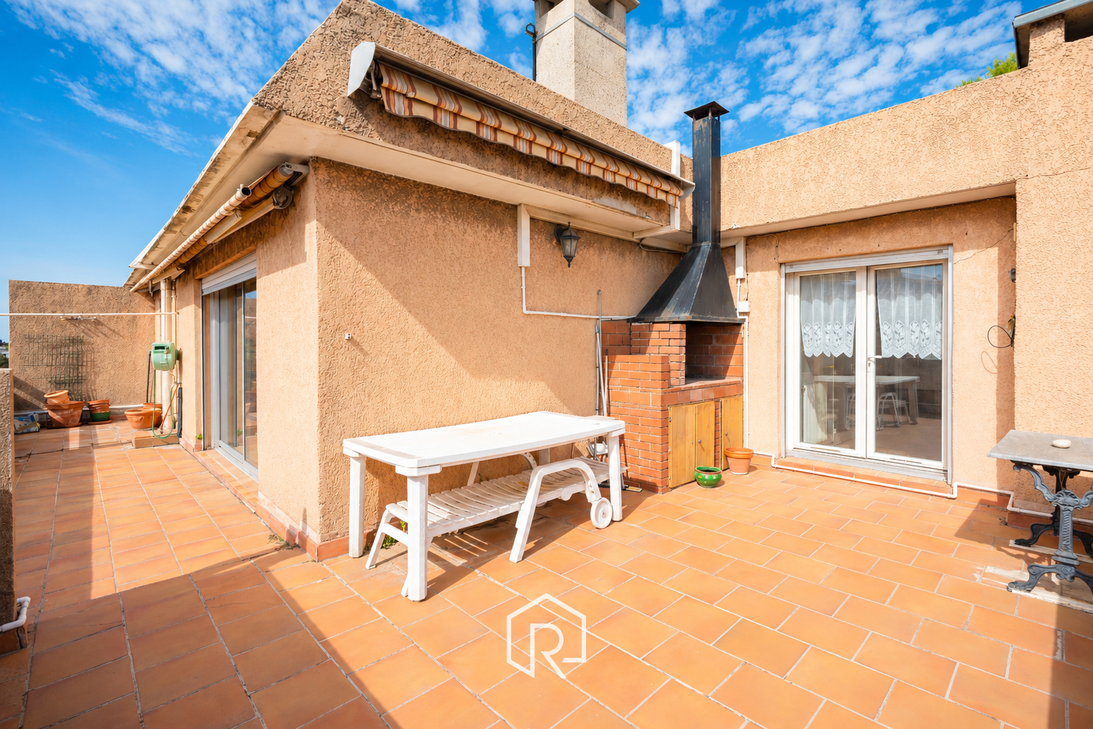 Appartement - MARSEILLE 12 EME